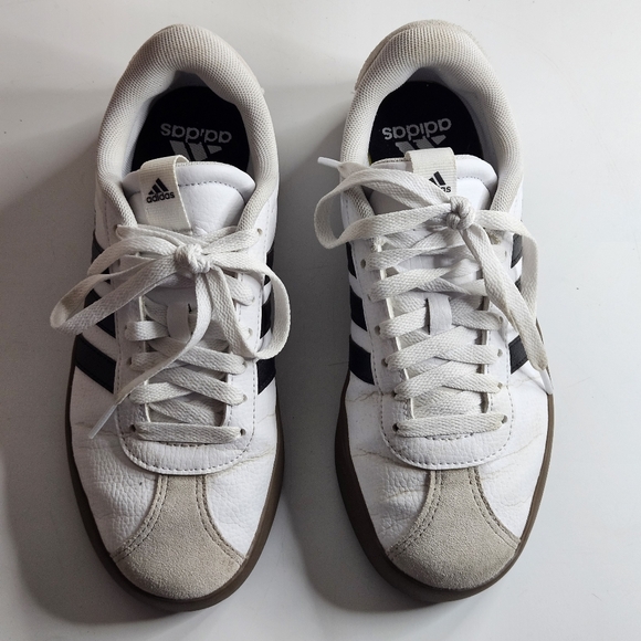 Adidas VL Court 3.0 Women Size 7 with Gum Sole - Picture 2 of 5